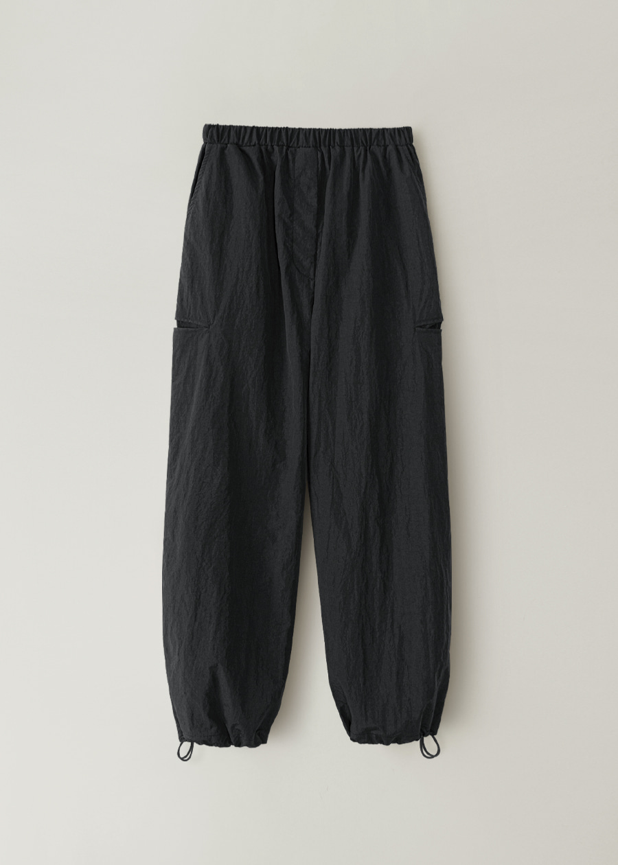 nylon cargo pants | OHOTORO